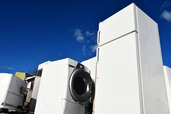 Refrigerator Disposal Service in Riverton