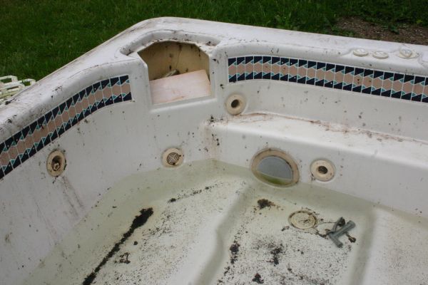 Hot Tub Removal in Riverton