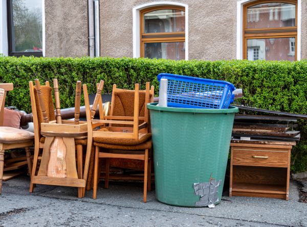 Chair Disposal Service in Riverton